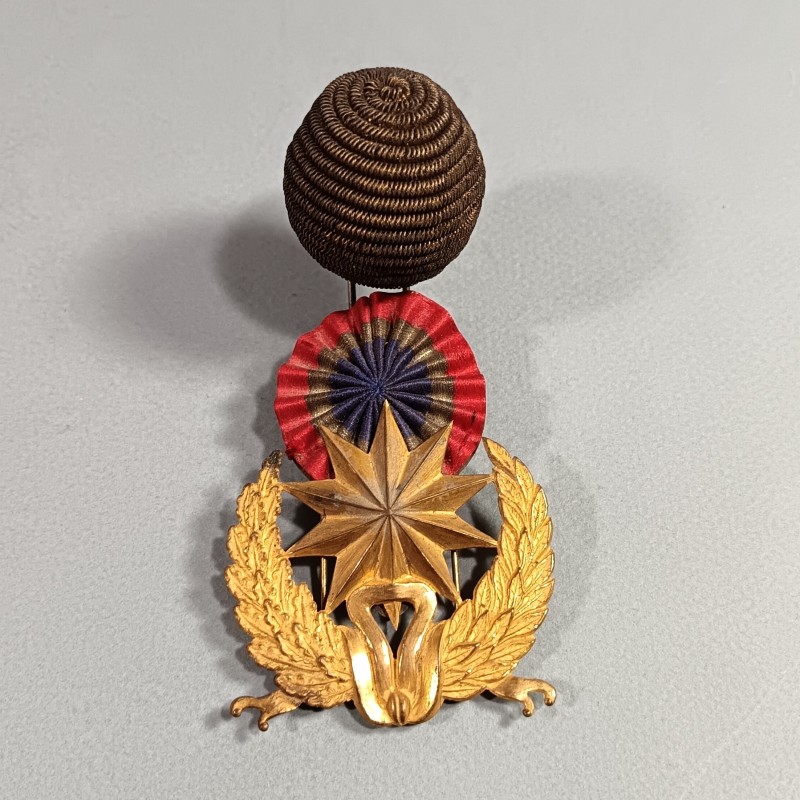 ATTRIBUT OU INSIGNE ET POMPON DE KEPI D'OFFICIERS ET ADJUDANTS MODELE 1886 OFFICIER DU SERVICE DE SANTE DES ARMEES